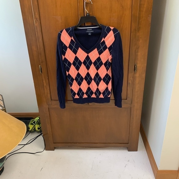 Tommy Hilfiger 💯 pima cotton argyle v neck sweater small #tennisprep - Picture 1 of 7